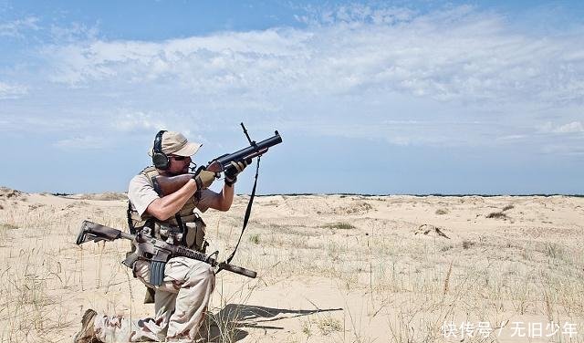 军事TAC-50狙击步枪+Mk13Mod0榴弹发射器,