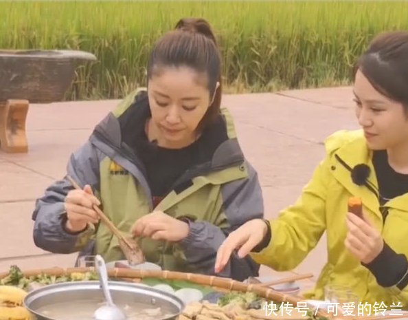 林心如下乡扶贫,细节暴露人品,一眼看出她是个