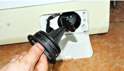 海尔洗衣机排污口怎么打开?_360问答