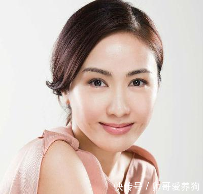 娱乐圈酒窝女星谁最美? 杨颖第八, 刘雯第二