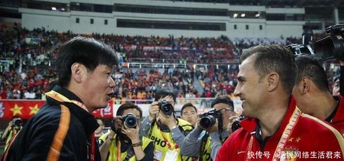 中超2亿先生归来!能力不输佩莱胡尔克,帮球队