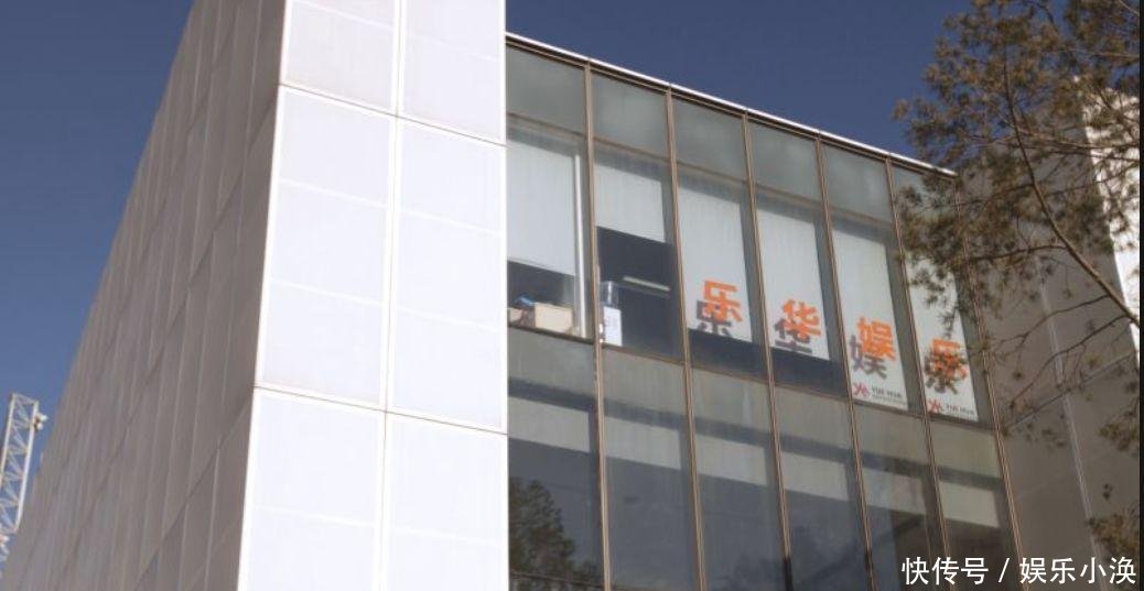 y疯狂接戏 邓伦和杨紫关系 欧阳娜娜兼顾娱乐圈