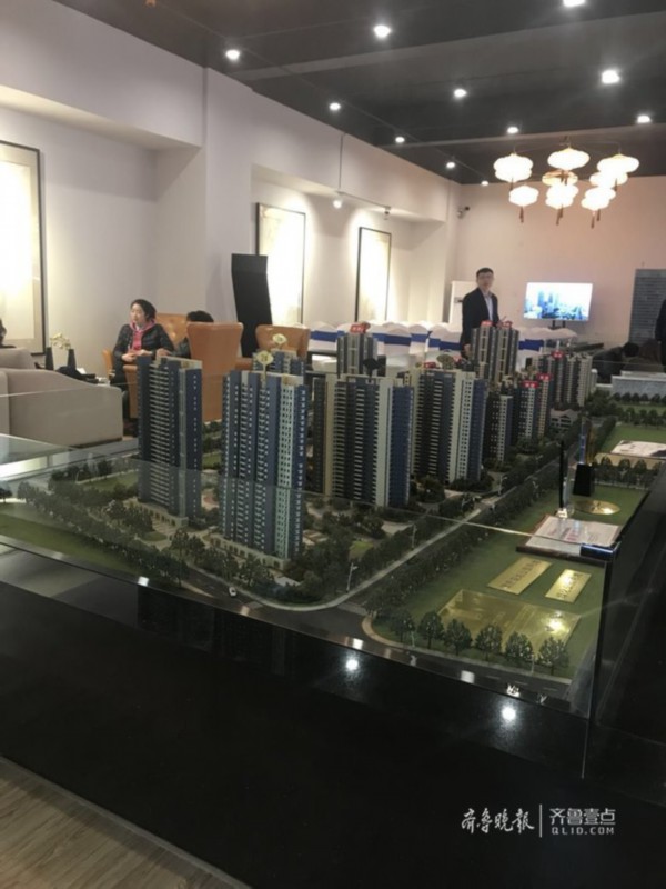 车位38万,必须现款买!济南海信贤文世家又现捆绑销售