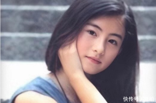 张柏芝晒12岁那年照片,网友称赞是从小美到大