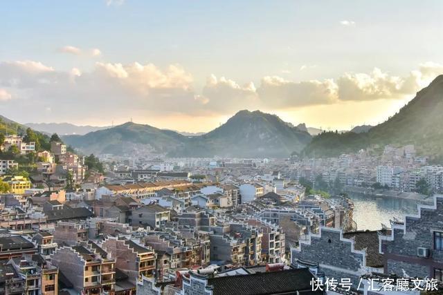 走过乌镇，路过南浔，最后停留在这里