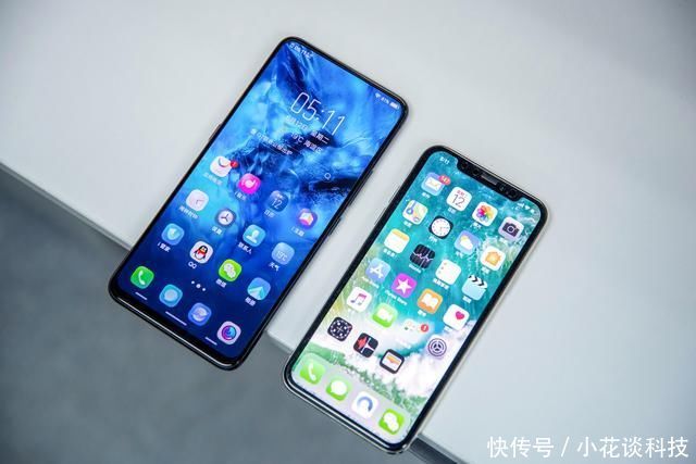 为什么只有iPhone X可以做到完全无下巴,OPP