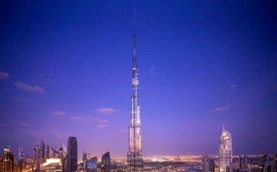 迪拜哈利法塔——世界上最高的楼 828米直逼天空 建造