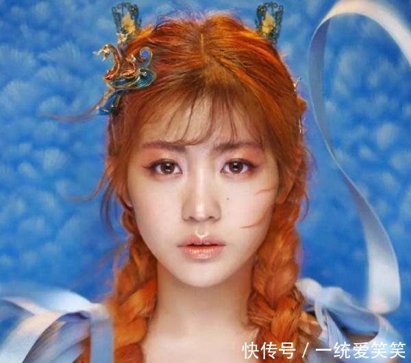 集体少女美女COS火箭荣耀,露娜、貂蝉,美床在挺胸躺王者图片