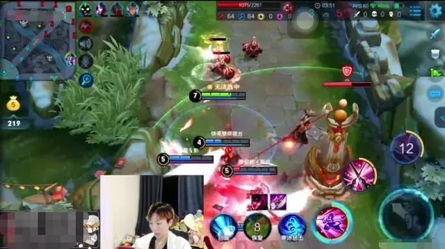 王者荣耀:助攻型李白大家见识过么,虎牙孤影8分钟才有人头!