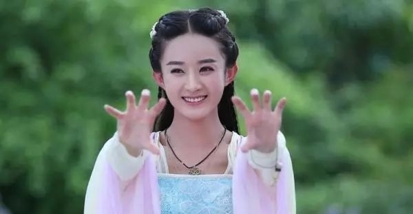 刚出月子就不消停?赵丽颖疑跟前经纪人黄斌再