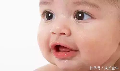 宝宝流口水是什么情况呢?