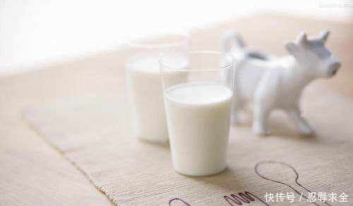 孕期喝牛奶OR奶粉?建议孕妈多喝孕妇奶粉