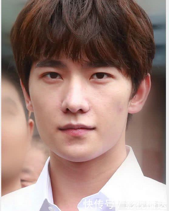 鹿晗卸妆后,杨洋卸妆后,李易峰卸妆后,简直是天