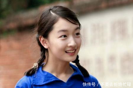 表情包周冬雨现身知乎,又一个被演艺事业耽误