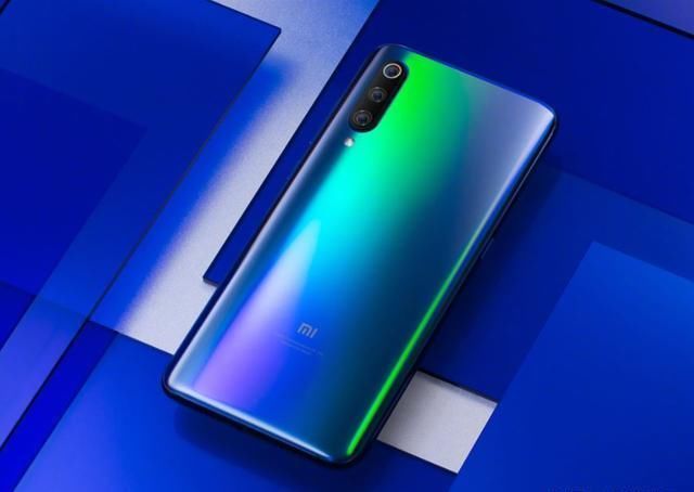 小米与华为最新旗舰机,你更看好哪一款