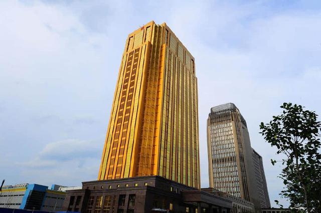 买房选一梯两户还是两梯四户?原来差别这么大,我家买错吃大亏了