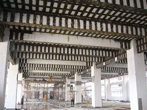 粘钢加固施工方法图片(粘钢加固施工案例分析粘钢加固施工案例分析粘钢加固施工注意事项) 结构地下室设计 第5张 粘钢加固施工方法图片(粘钢加固施工案例分析粘钢加固施工案例分析粘钢加固施工注意事项) 结构地下室设计 第5张
