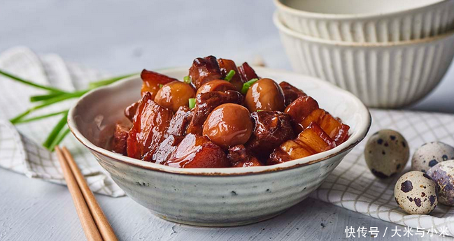红烧肉的多重做法,8款私房菜。吃葱泡菜容易胀气吗图片