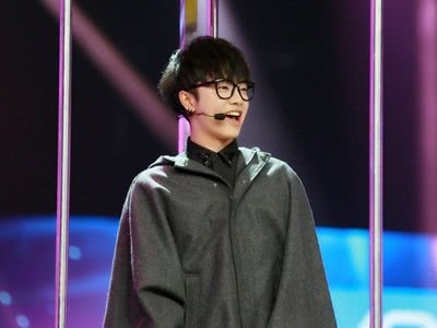 华晨宇成才的路上,除了尚雯婕,我们不得不提到