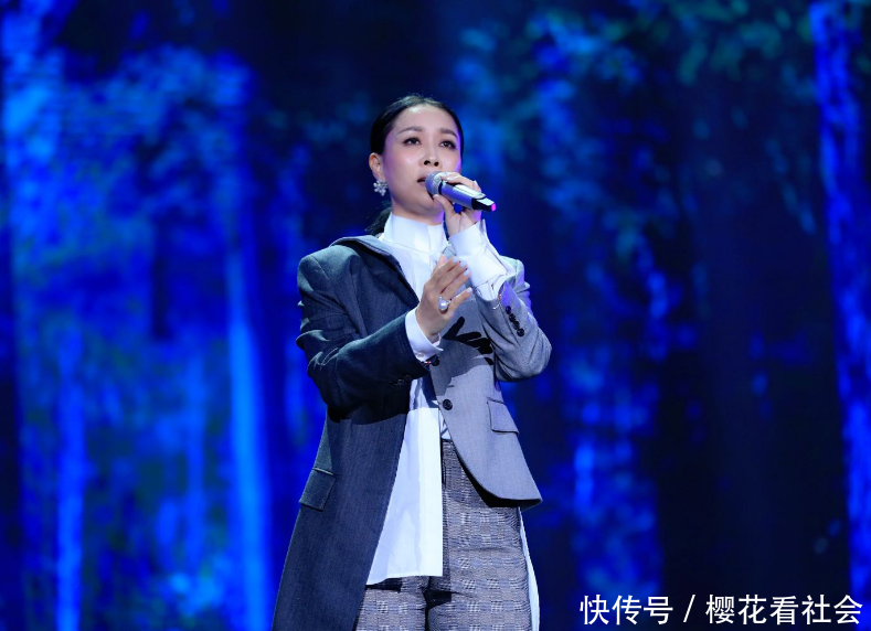 那英父亲和溥仪一张照片,暴露了那英的故事