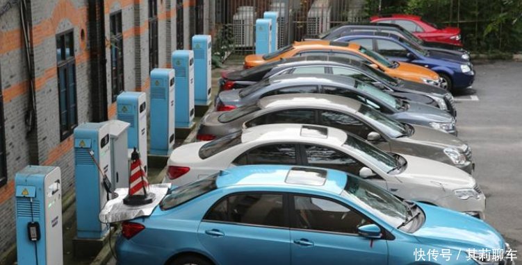 新能源车牌上D和F有什么区别?一旦分不清,车