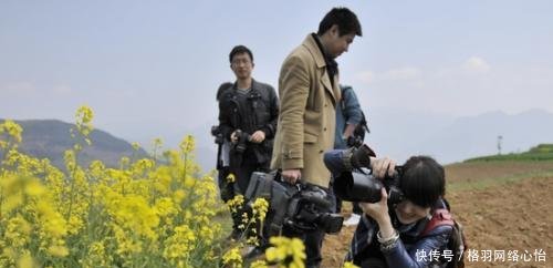 为什么中国游客拍照爱用单反,欧美游客喜欢用