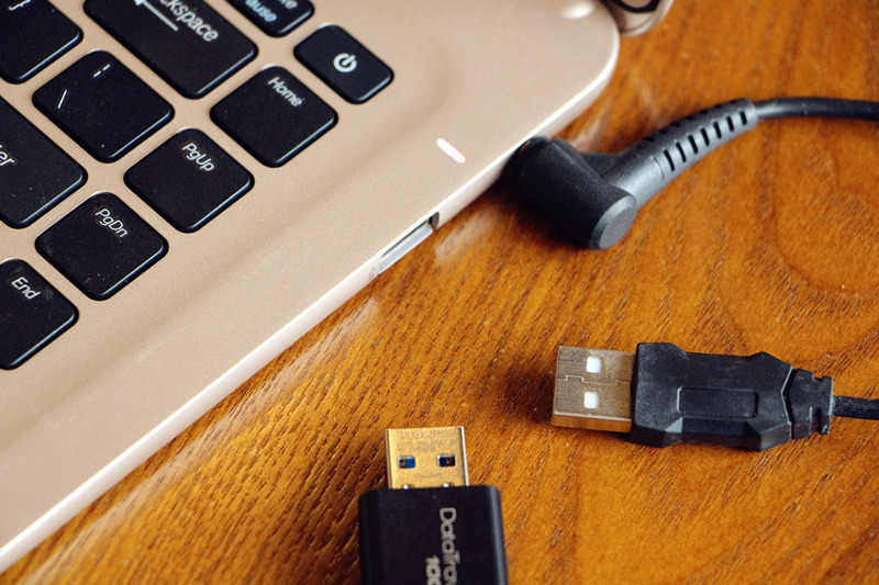 内存卡和u盘速度_30的u盘速度_u盘速度