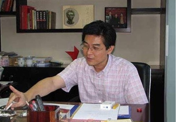 他是毛主席的亲外孙!直到毛主席辞世才为人所知,女朋友知道差点
