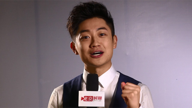 天天哥哥来拜年 开开心心过大年