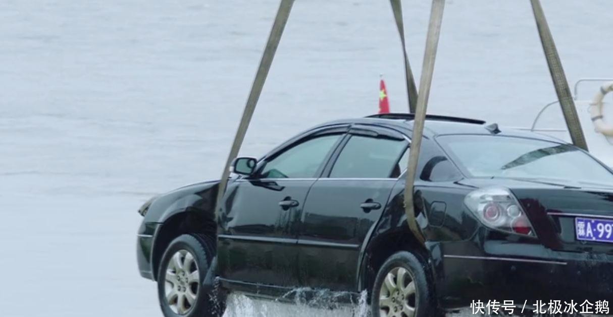 赵丽颖新剧乌龙, 杨幂前男友和老公一起出镜, 谁