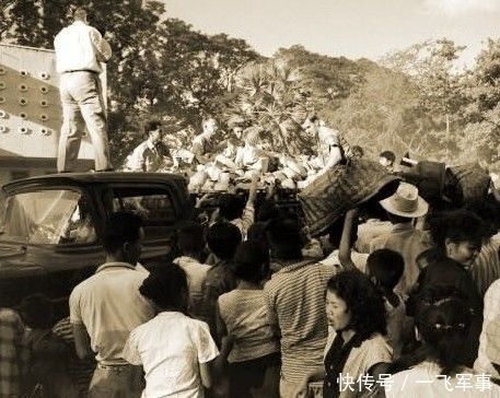 我军攻破越南女兵营，看到越南女兵使用的物资说明，瞬间脸色通红