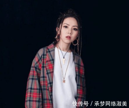 邓紫棋化身鬼才, 搭档陈伟霆、胡海泉起组合