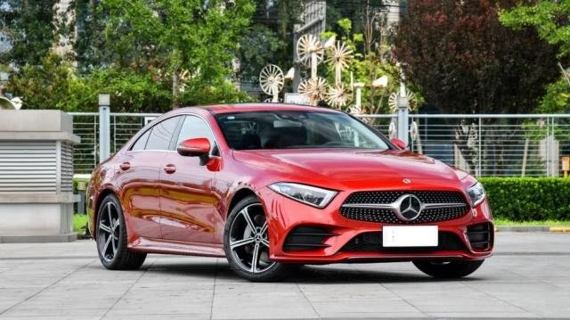 奔驰漏油后,这CLS还敢买吗内行人解释完,懂了