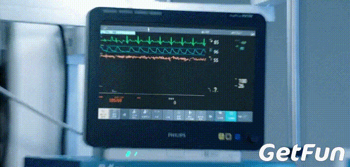 主刀自己更衣,手术线是棉麻,外科风云bug太多啦!