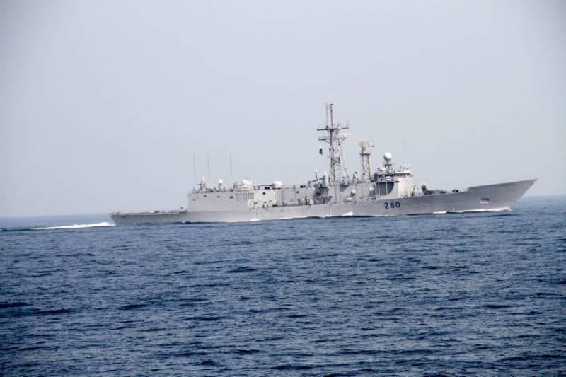 多国海军舰艇赶赴巴基斯坦参加"阿曼17"多国联合海上军事演习.