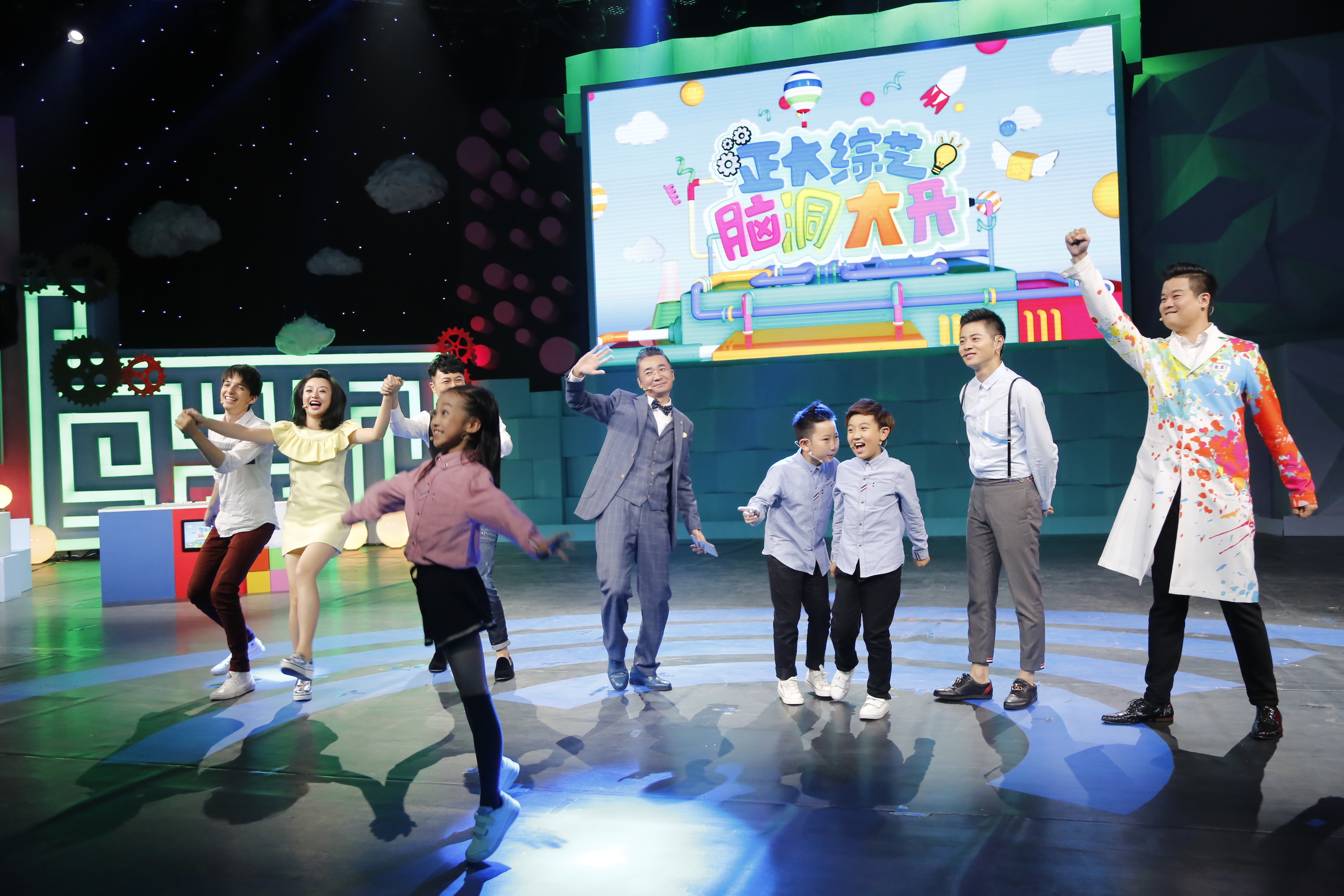 《正大综艺脑洞大开》惊喜首播 “女中豪杰”杜悦惨入“兽”口