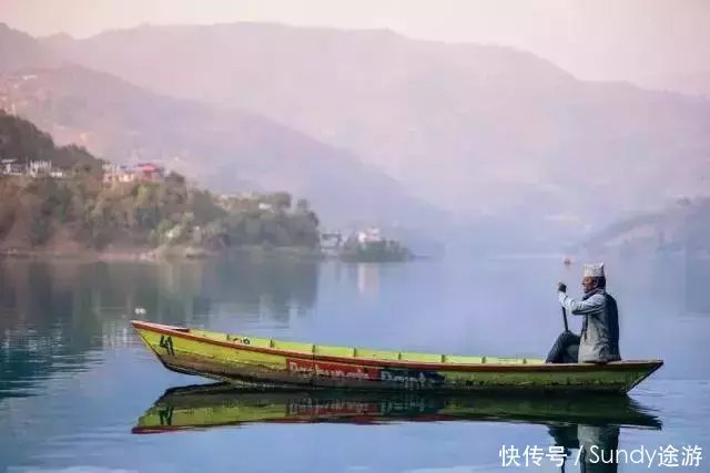 景美人少的国家，一碗面才10元钱哦！一个月工资轻轻松松走出去！