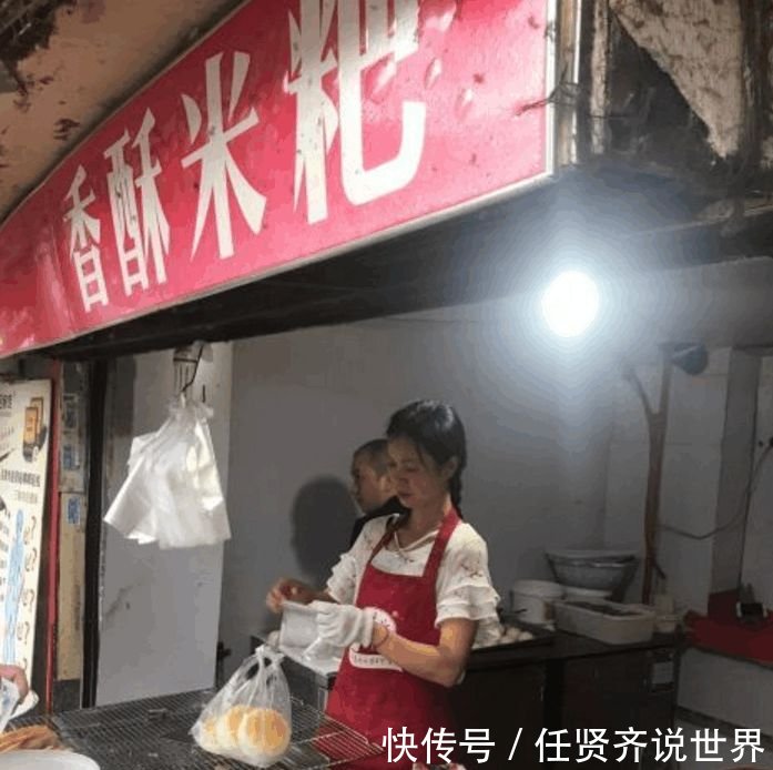 《我不是药神》电影拍摄地,在南京美食街,承载