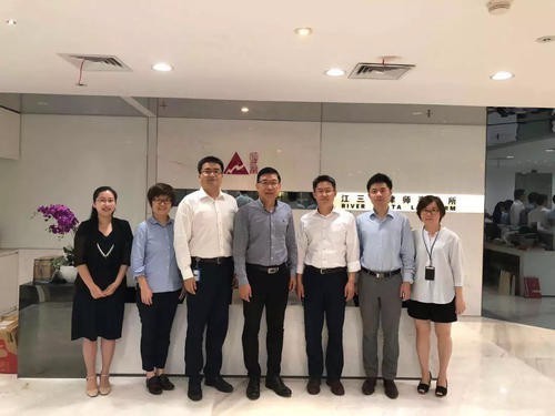 北京别墅扩建违章举报电话 钢结构跳台设计 第1张 北京别墅扩建违章举报电话 钢结构跳台设计 第1张