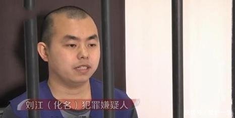 男子给儿子网购玩具枪,收到快递打开一看,被吓