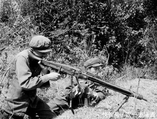 二战希特勒电锯出现在越战战场 解放军用MG4