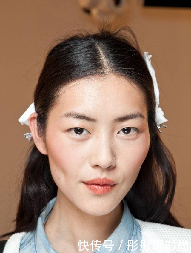 周冬雨面相惊人,周冬雨面相惊人图片