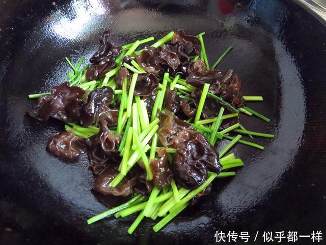 什么菜不用炒调料简单 t01e4ee95a0444ff37e.jpg