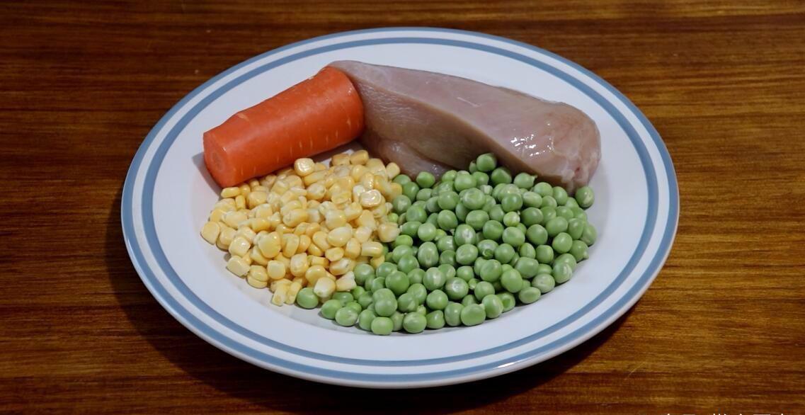 鸡脯肉怎么做好吃?试试这种做法,口感清爽不油