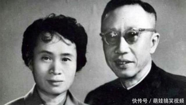 溥仪再婚去办结婚证,工作人员问了溥仪一个问