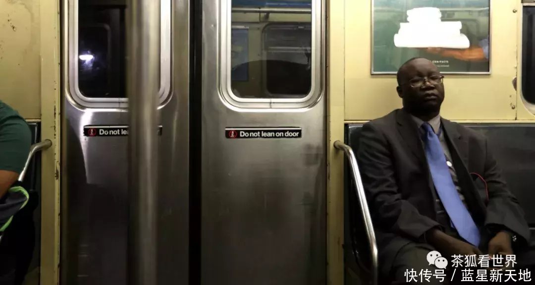 t01e736dceb53ecf108.jpg?size=1080x575