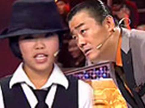 <em>轮滑蛋蛋妹</em>噎倒<em>周立波</em>