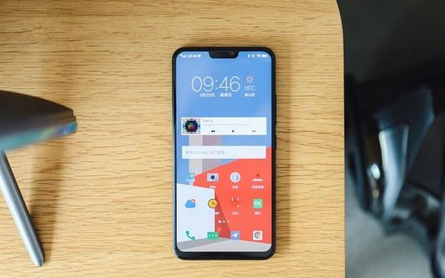 小米6X出现,vivoX21的刘海屏也败给了全面屏