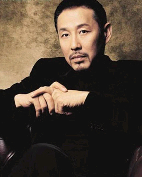 靳东拒绝和90后小花合作，老戏骨别忘了自己也曾有成长期