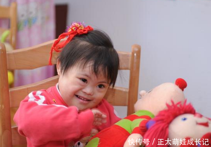 婴幼儿若有这几个表现,可能是智力低下,赶快就